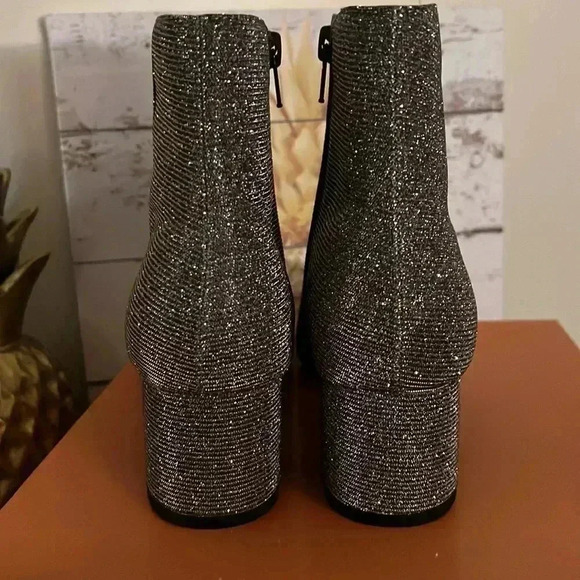 UNISA SIZE 7.5M BOOTS NIB - Picture 5 of 9